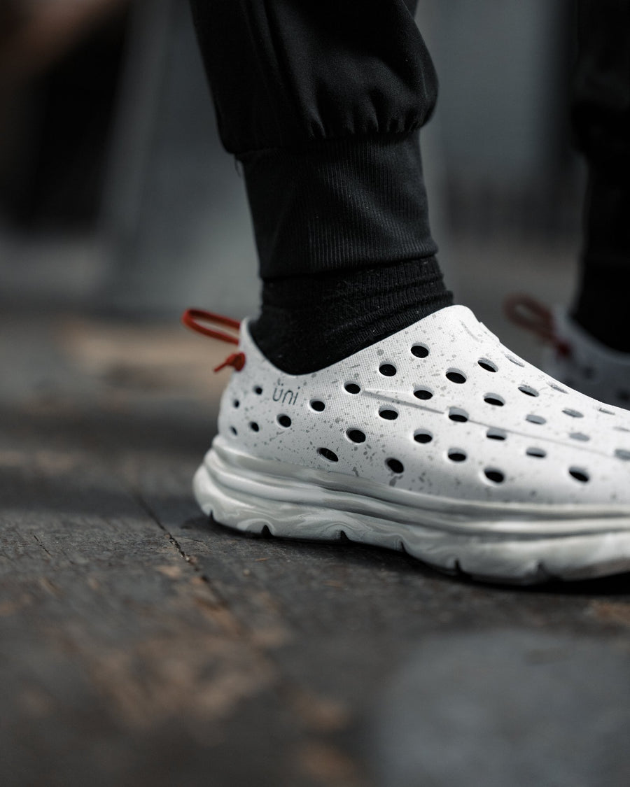 Active Recovery Shoe - Kane x Üni on shift
